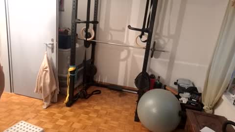 BENJI online show from 11/24/25, 03:23