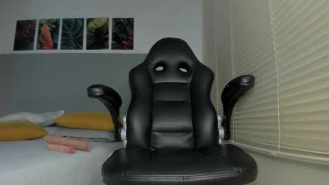 _molly_rosse_ online show from 02/19/26, 11:39