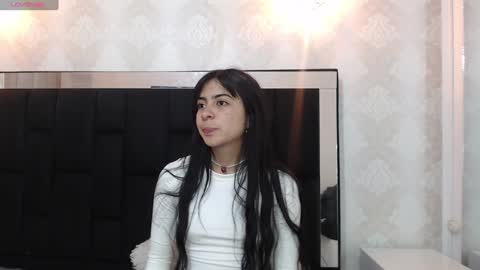 Molly online show from 01/21/25, 12:57