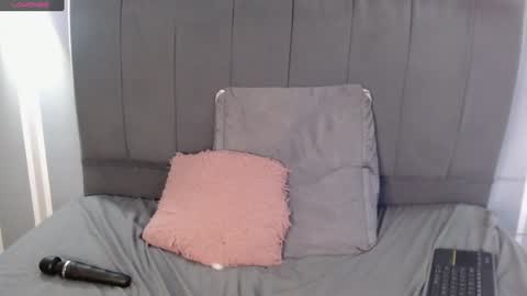 Molly online show from 01/30/25, 01:33