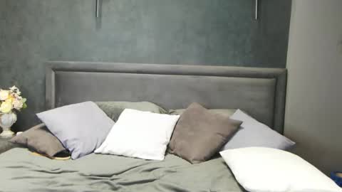 Snapshot of _monica__bellucci_ chatting on 09/25/25, 12:09 Alice online show from 09/25/25, 12:09