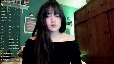 Snapshot of _moon_cake_ chatting on 03/21/26, 08:19 Next stream 950 pm Colombia time xd online show from 03/21/26, 08:19