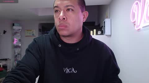 Snapshot of _mr_panda_ chatting on 10/11/25, 10:36 Panda online show from 10/11/25, 10:36