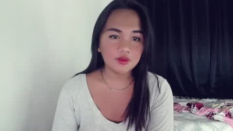 Snapshot of _mslibaylibay_ chatting on 04/30/26, 04:30 Angel online show from 04/30/26, 04:30