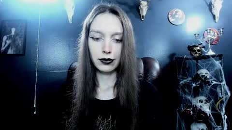 _naamah online show from 09/20/25, 06:20
