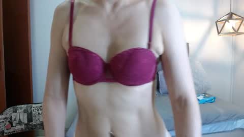 _naomi_s online show from 09/22/25, 01:57
