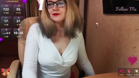 MagicWoman online show from 12/07/24, 02:53