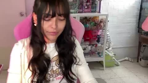 _nathaila_ online show from 09/17/25, 03:35