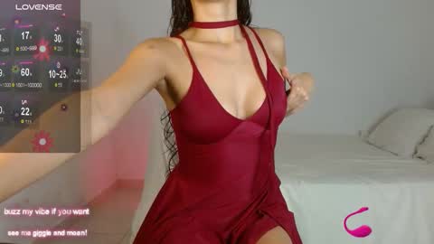 _nayade_ online show from 02/13/26, 12:39