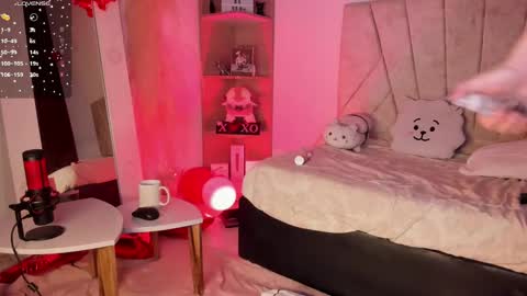 Niah  You can call me Ni or cutie haha online show from 02/16/25, 08:22