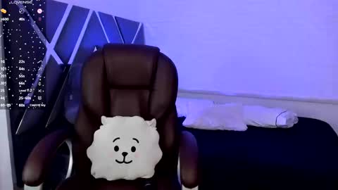 Niah  You can call me Ni or cutie haha online show from 02/27/25, 09:36