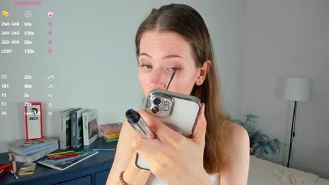 Ashley online show from 04/08/26, 01:11