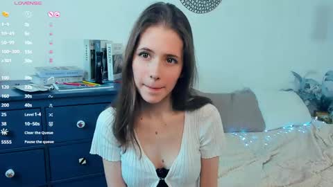 Ashley online show from 04/15/26, 07:58