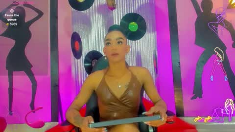 Nicky  Please help me with your thumbs up its importan online show from 11/15/25, 07:21