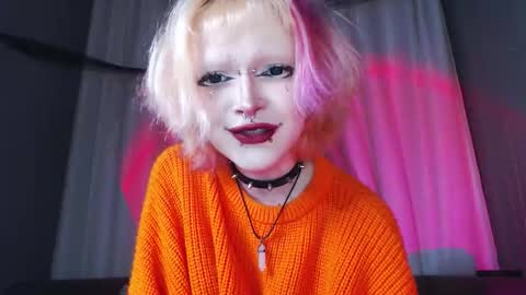Snapshot of _nicole_meow_ chatting on 12/01/25, 06:35 Nicole online show from 12/01/25, 06:35