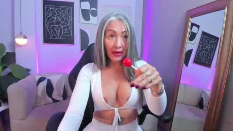 _nicoletteshea_ online show from 03/07/26, 02:47