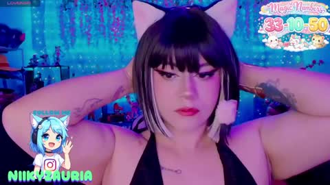 niiky online show from 04/17/26, 11:24