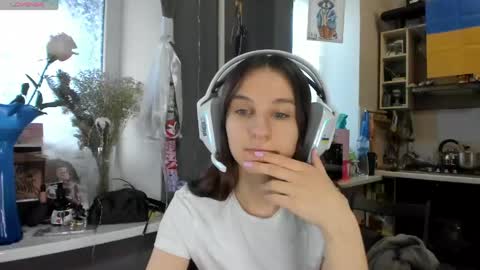 Nika online show from 04/15/26, 03:08