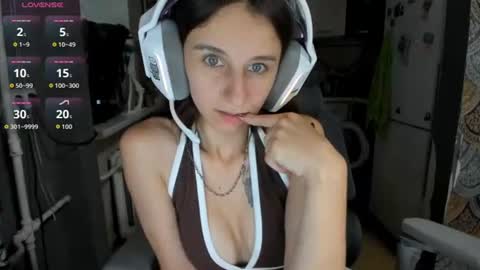 Nika online show from 07/28/26, 04:39