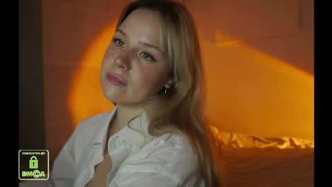 R online show from 11/14/25, 01:43