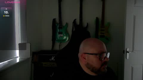 Snapshot of _old_man__david chatting on 06/19/26, 02:21 David online show from 06/19/26, 02:21
