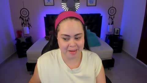 Olivia jones online show from 03/26/26, 12:22