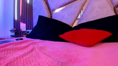 Pau online show from 03/14/26, 08:36