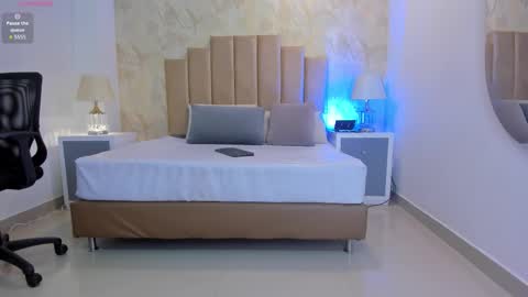  peach1  online show from 10/27/25, 02:43