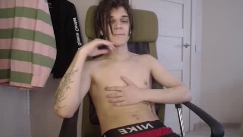 Willie online show from 03/31/26, 02:28