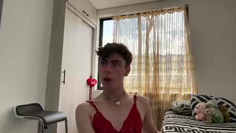 esteban online show from 06/17/26, 06:09