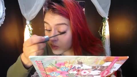 Laura online show from 12/15/24, 02:05