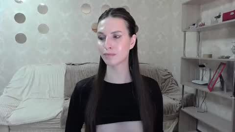 Snapshot of _pretty_fox_ chatting on 10/21/25, 04:51 _pretty_fox_ online show from 10/21/25, 04:51