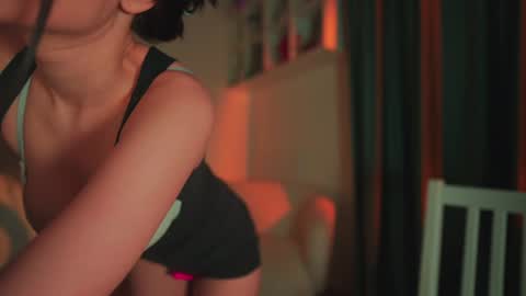 Eva online show from 01/10/25, 11:50