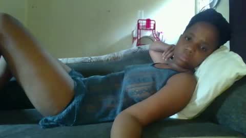 queen online show from 01/14/25, 08:09