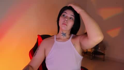 Stefany online show from 09/26/25, 02:10