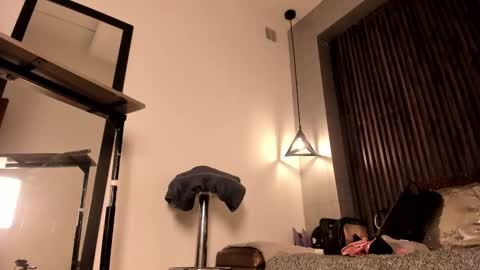 rebecca online show from 02/22/25, 11:24