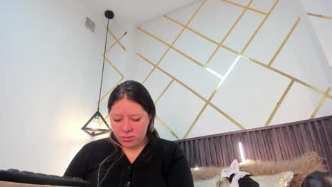 rebecca online show from 01/07/26, 02:41