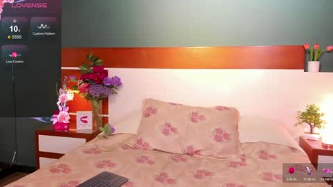 Snapshot of _redfoxxx_ chatting on 07/02/26, 11:27 You can tell me Mariana online show from 07/02/26, 11:27