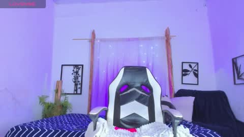 Moon online show from 10/05/25, 06:50