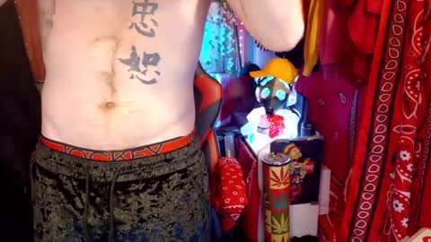 REDxxx online show from 09/22/25, 07:32