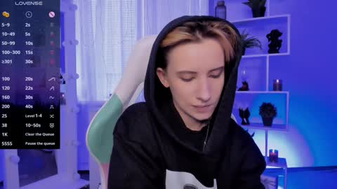 Rein online show from 03/29/26, 02:17