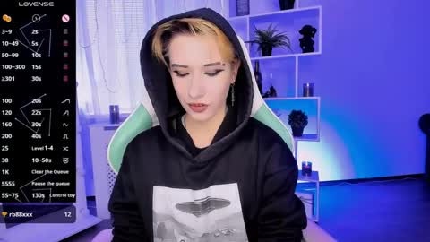 Rein online show from 04/18/26, 02:54