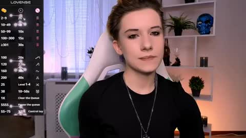 Snapshot of _rein_ramm chatting on 05/11/26, 01:06 Rein online show from 05/11/26, 01:06