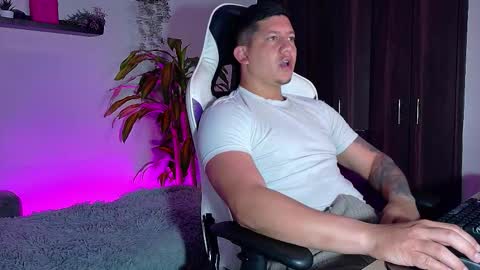 Roberto online show from 11/08/25, 12:27