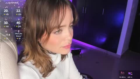 Snapshot of _sabrinamoon chatting on 02/21/25, 02:59 online show from 02/21/25, 02:59