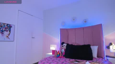 Samara online show from 10/25/25, 04:31