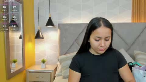 Antonella  online show from 04/20/26, 12:19