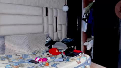 _sammy_ice online show from 02/12/25, 02:21