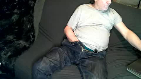 Snapshot of _samuel_ chatting on 04/26/26, 01:36 Samuel online show from 04/26/26, 01:36