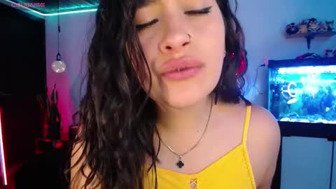 Snapshot of _santalove_ chatting on 12/06/24, 07:01 SantaLove online show from 12/06/24, 07:01